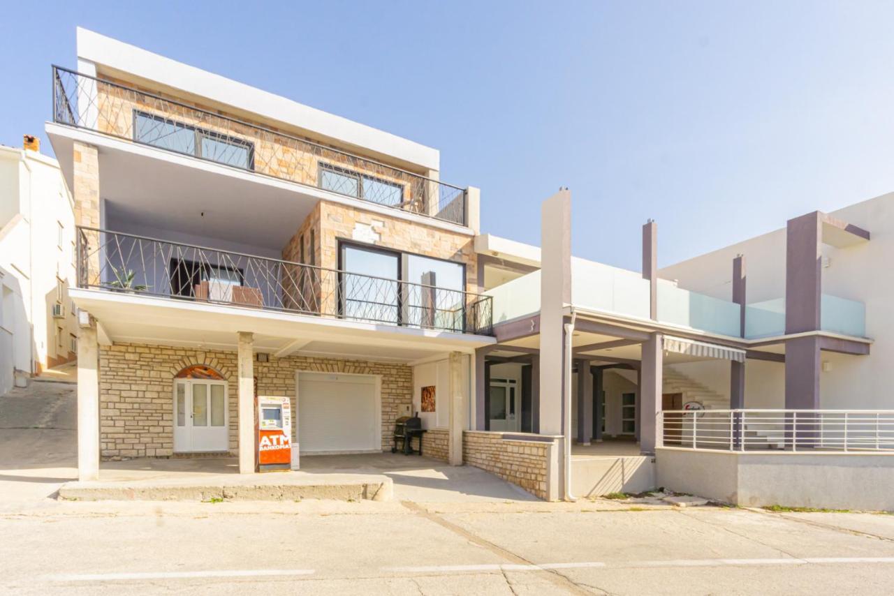 Ivica Super Comfortable, Newly Furnished Apartment In A Top Location Metajna Esterno foto
