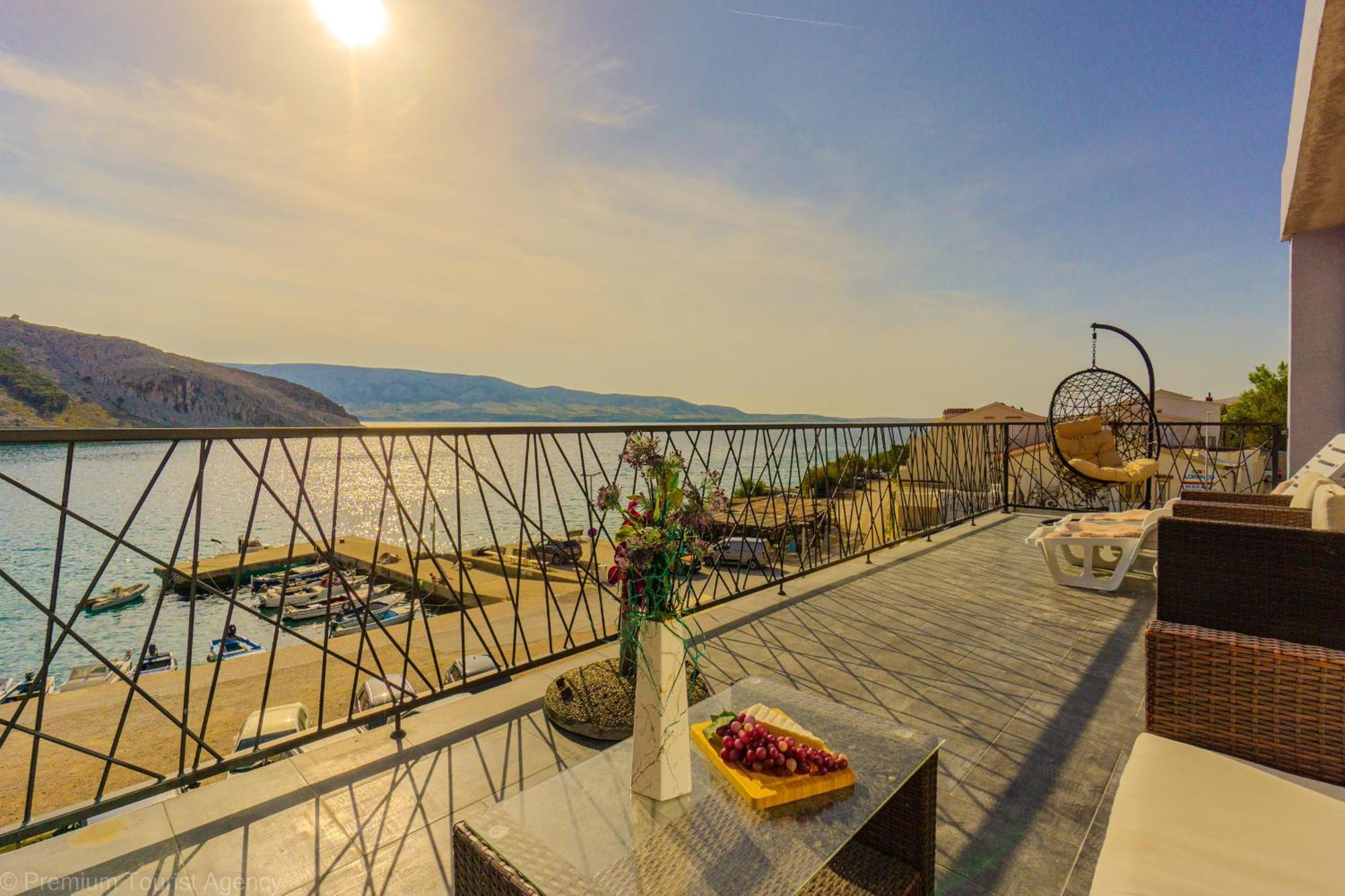 Ivica Super Comfortable, Newly Furnished Apartment In A Top Location Metajna Esterno foto