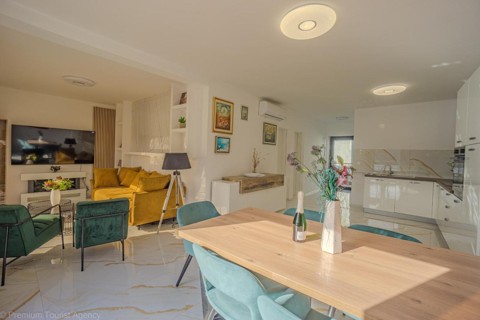 Ivica Super Comfortable, Newly Furnished Apartment In A Top Location Metajna Esterno foto
