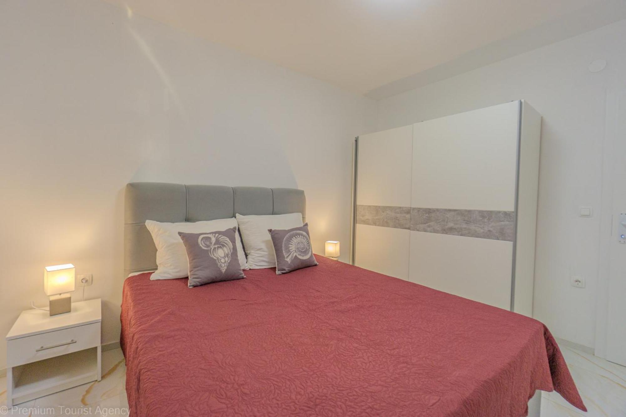 Ivica Super Comfortable, Newly Furnished Apartment In A Top Location Metajna Esterno foto