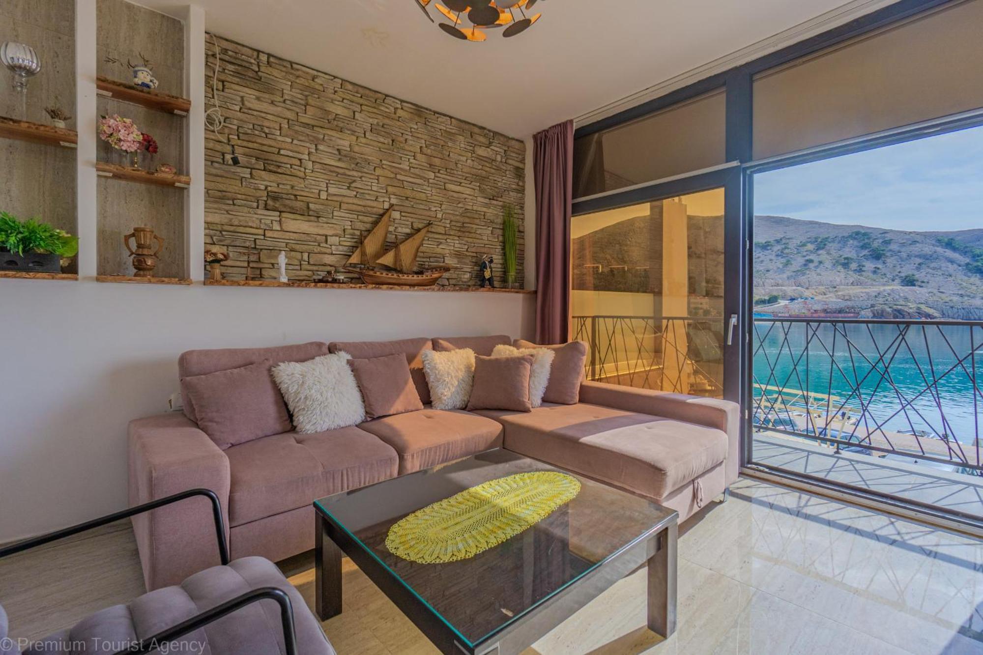 Ivica Super Comfortable, Newly Furnished Apartment In A Top Location Metajna Esterno foto