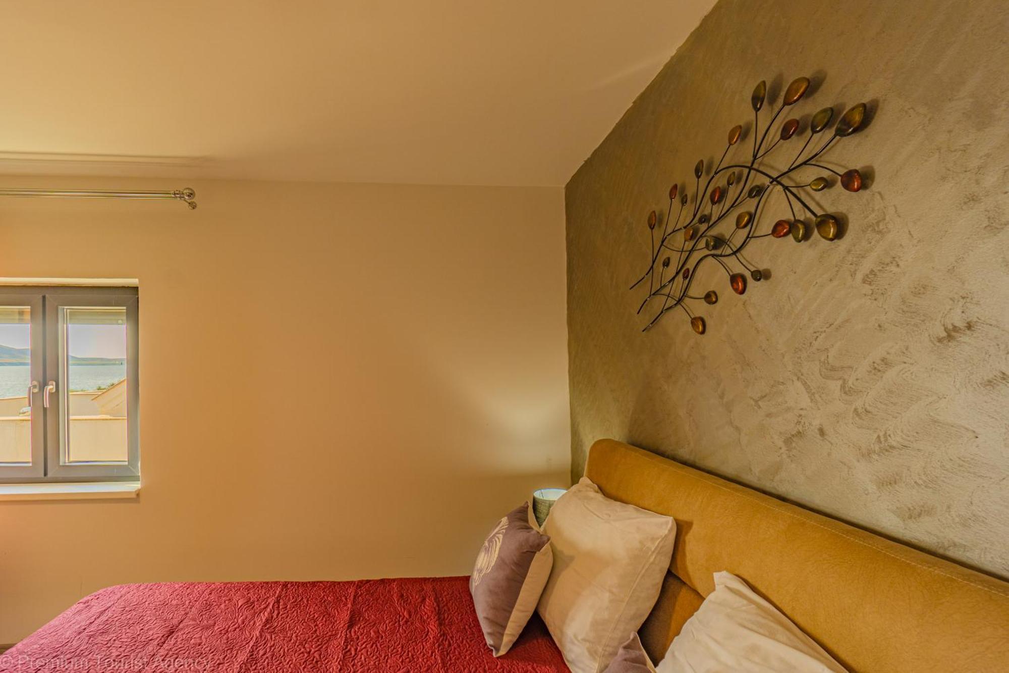 Ivica Super Comfortable, Newly Furnished Apartment In A Top Location Metajna Esterno foto